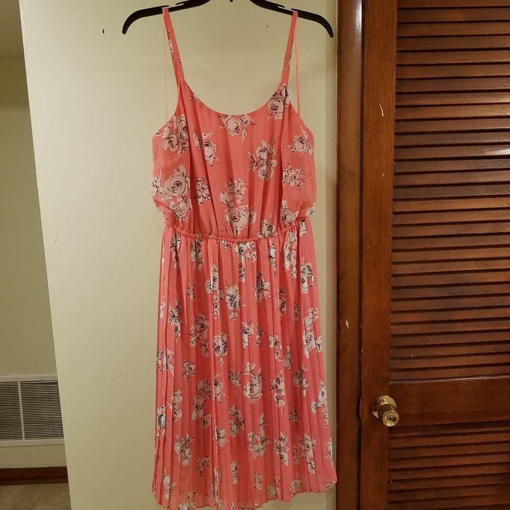 Women dress